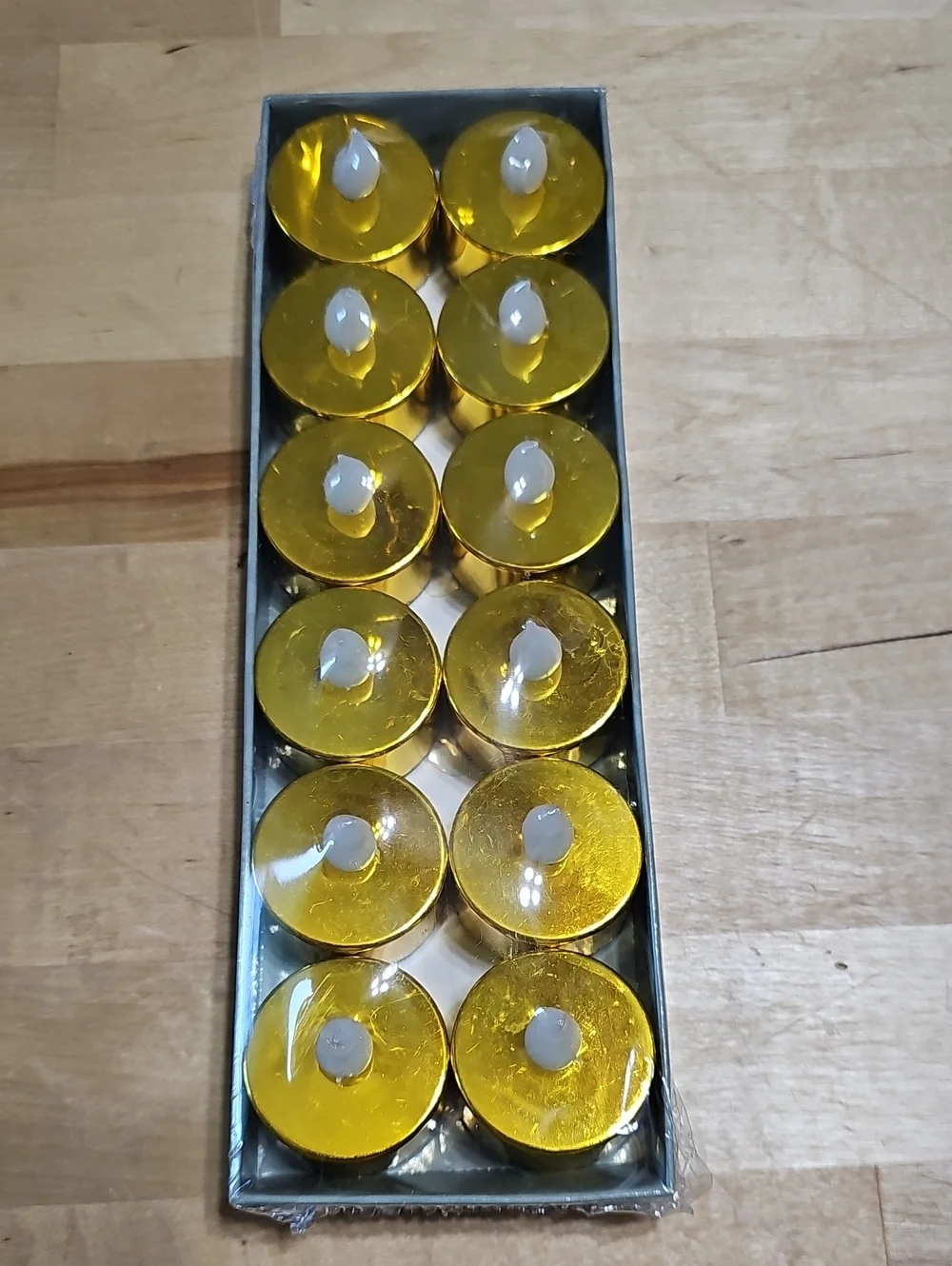 ​Lot of 8 Banberry Designs Gold Metallic LED Tea Lights Flameless Flickering Can